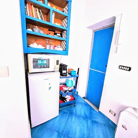 Casa Lego Small Room With Terrace-3